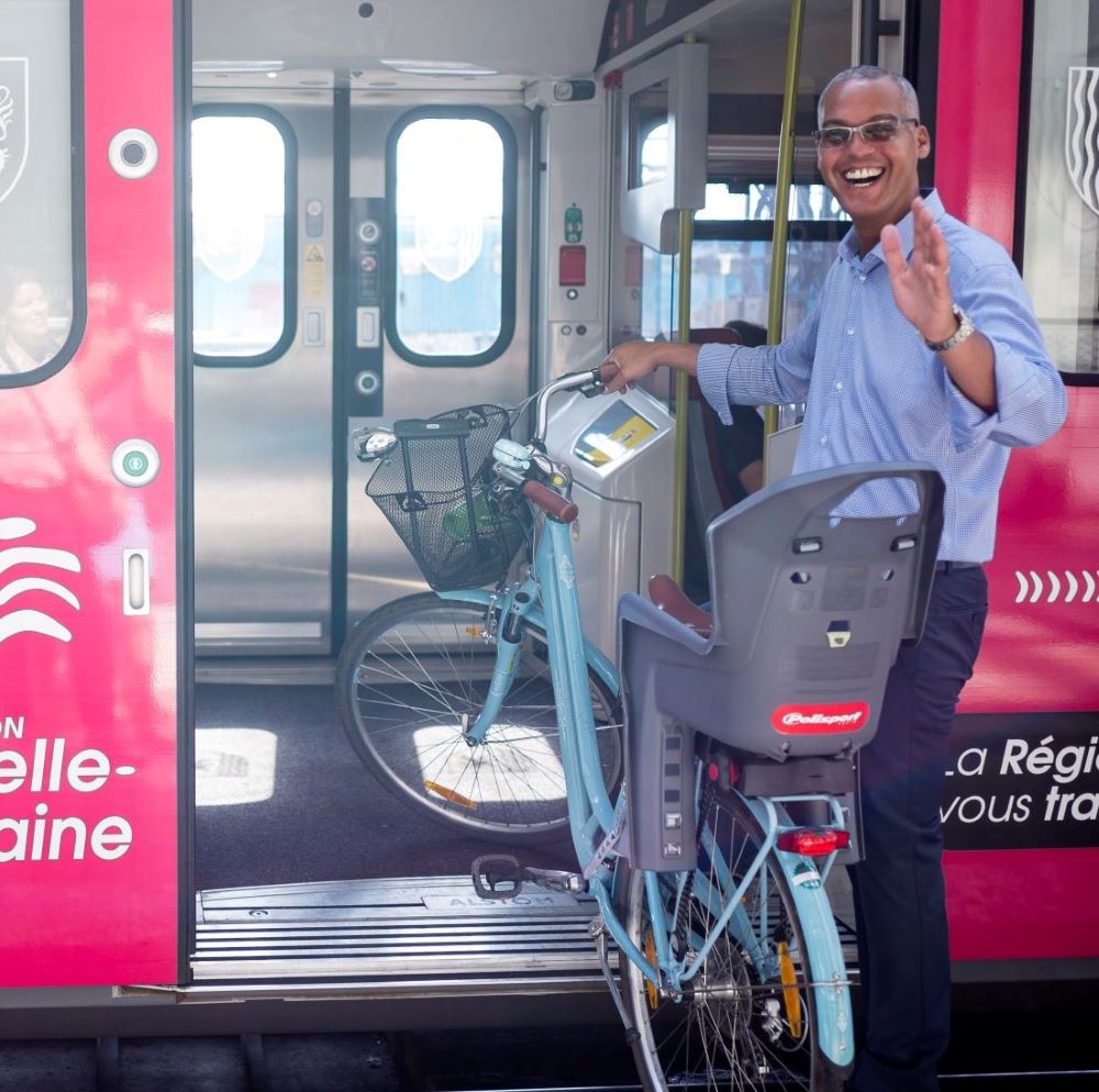 Voyager avec son v lo dans les trains TER de Nouvelle Aquitaine